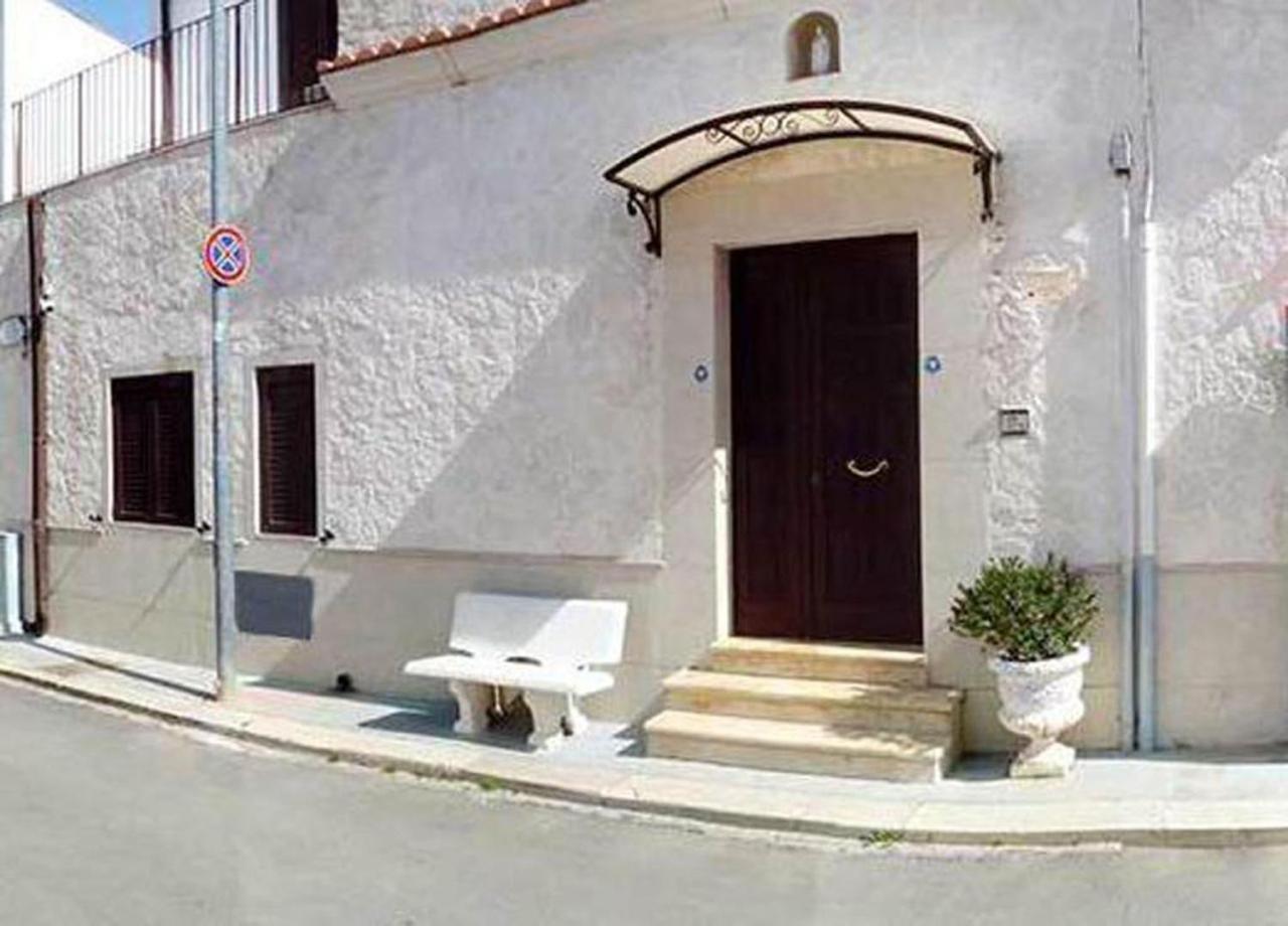 Bed and Breakfast Il Giardino Di Niu Palombaio Esterno foto