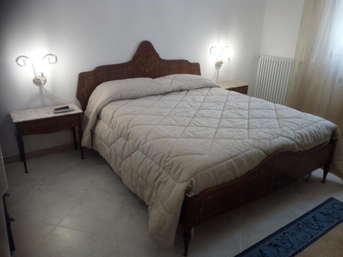 Bed and Breakfast Il Giardino Di Niu Palombaio Esterno foto