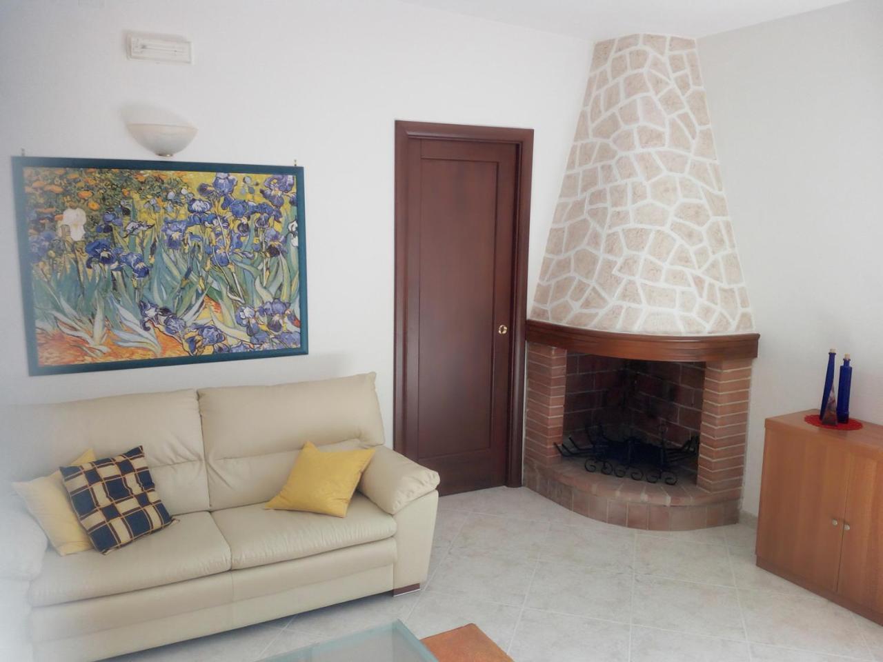 Bed and Breakfast Il Giardino Di Niu Palombaio Esterno foto